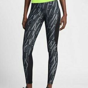Nike Pro Hypercool Leggings